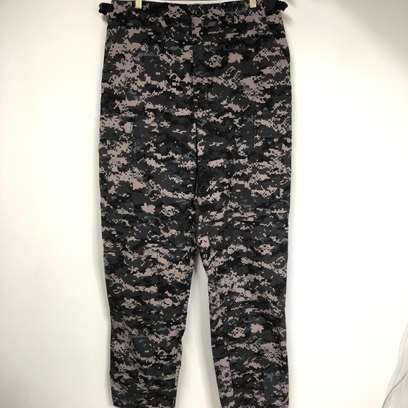 Genuine Gear Mens Like New‎ Tactical Digital Camo Pants Jeans Size Medium Large - Picture 1 of 13